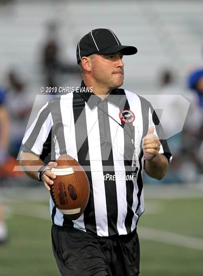 Thumbnail 2 in Memphis University vs Ridgeway photogallery.