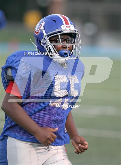 Thumbnail 1 in Memphis University vs Ridgeway photogallery.