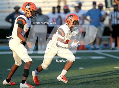 Thumbnail 2 in Memphis University vs Ridgeway photogallery.