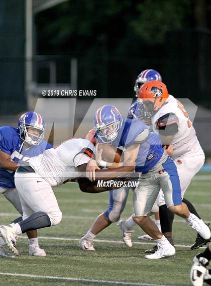 Thumbnail 3 in Memphis University vs Ridgeway photogallery.