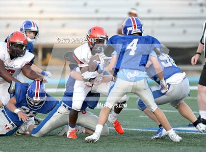 Thumbnail 3 in Memphis University vs Ridgeway photogallery.