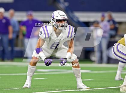 Thumbnail 2 in Gruver vs. Mart (UIL 2A Division 2 Championship) photogallery.