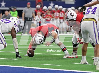 Thumbnail 1 in Gruver vs. Mart (UIL 2A Division 2 Championship) photogallery.