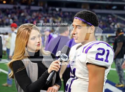 Thumbnail 1 in Gruver vs. Mart (UIL 2A Division 2 Championship) photogallery.