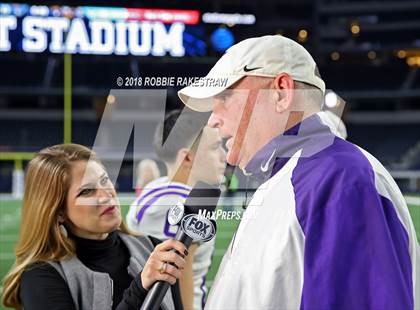 Thumbnail 1 in Gruver vs. Mart (UIL 2A Division 2 Championship) photogallery.