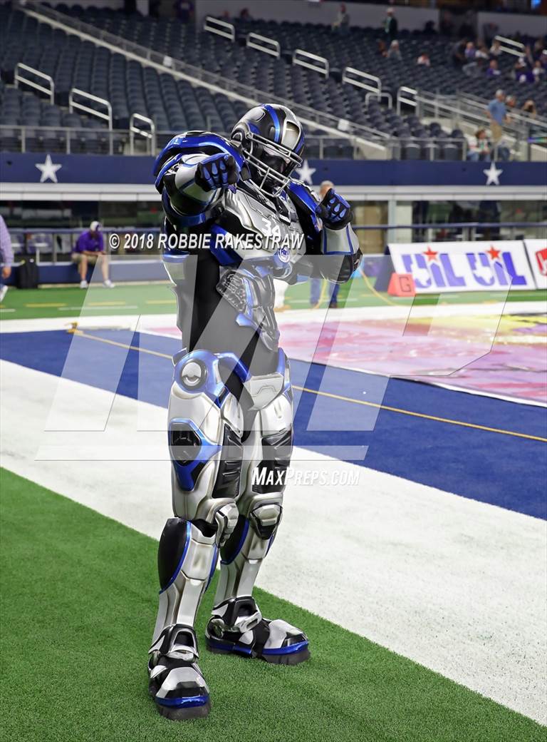 Photo 100 in the Gruver vs. Mart (UIL 2A Division 2 Championship) Photo