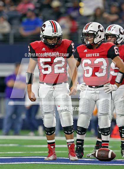 Thumbnail 1 in Gruver vs. Mart (UIL 2A Division 2 Championship) photogallery.