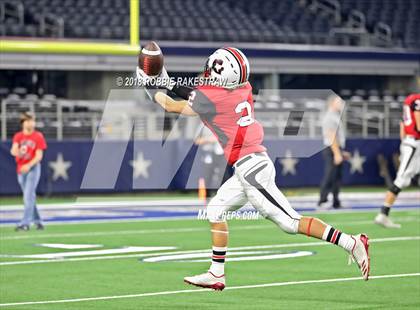 Thumbnail 1 in Gruver vs. Mart (UIL 2A Division 2 Championship) photogallery.