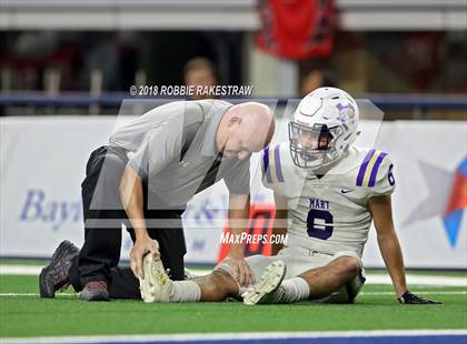 Thumbnail 1 in Gruver vs. Mart (UIL 2A Division 2 Championship) photogallery.