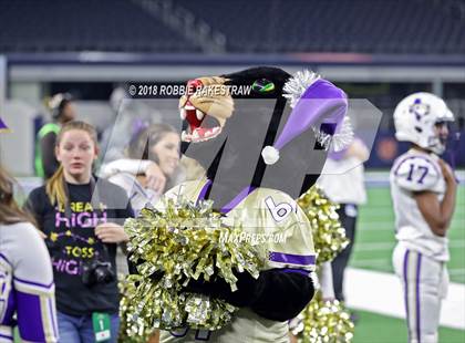 Thumbnail 1 in Gruver vs. Mart (UIL 2A Division 2 Championship) photogallery.
