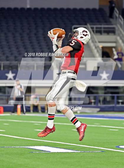 Thumbnail 1 in Gruver vs. Mart (UIL 2A Division 2 Championship) photogallery.