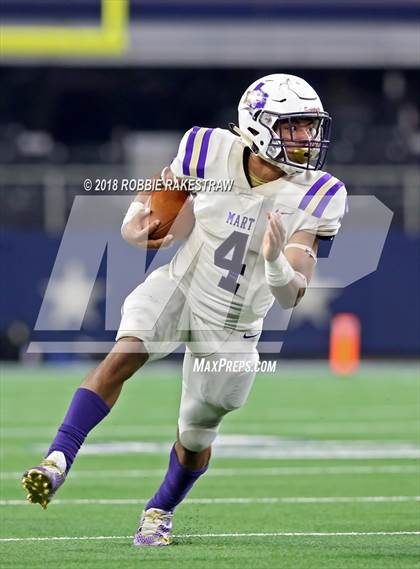 Thumbnail 1 in Gruver vs. Mart (UIL 2A Division 2 Championship) photogallery.