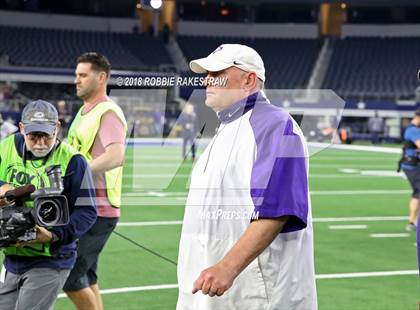 Thumbnail 2 in Gruver vs. Mart (UIL 2A Division 2 Championship) photogallery.
