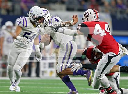 Thumbnail 3 in Gruver vs. Mart (UIL 2A Division 2 Championship) photogallery.