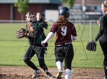 Thumbnail 2 in Sheldon @ Willamette (Game 2) photogallery.