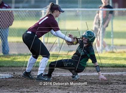 Thumbnail 1 in Sheldon @ Willamette (Game 2) photogallery.