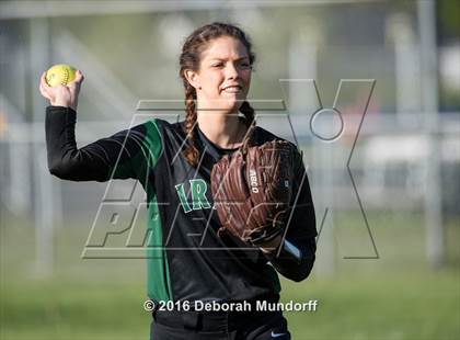 Thumbnail 2 in Sheldon @ Willamette (Game 2) photogallery.