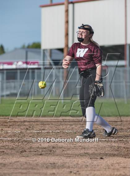 Thumbnail 1 in Sheldon @ Willamette (Game 2) photogallery.