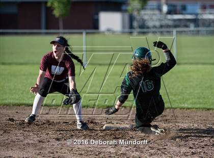 Thumbnail 1 in Sheldon @ Willamette (Game 2) photogallery.
