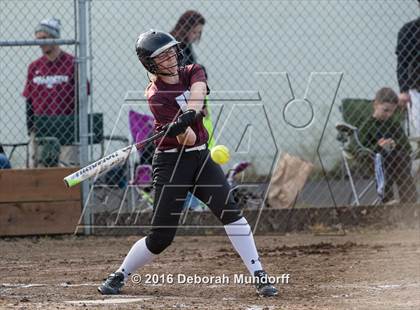 Thumbnail 3 in Sheldon @ Willamette (Game 2) photogallery.