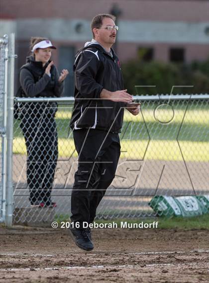 Thumbnail 1 in Sheldon @ Willamette (Game 2) photogallery.