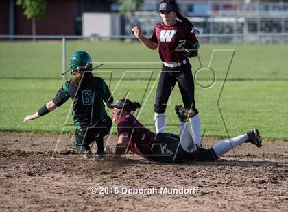 Thumbnail 3 in Sheldon @ Willamette (Game 2) photogallery.