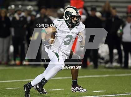 Thumbnail 1 in Central Dauphin vs. Harrisburg (PIAA 6A Quarterfinal Playoff) photogallery.