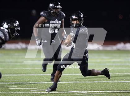 Thumbnail 2 in Central Dauphin vs. Harrisburg (PIAA 6A Quarterfinal Playoff) photogallery.