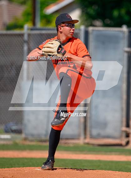 Thumbnail 2 in Huntington Beach vs Villa Park (CIF SS Division 1 Round 2) photogallery.