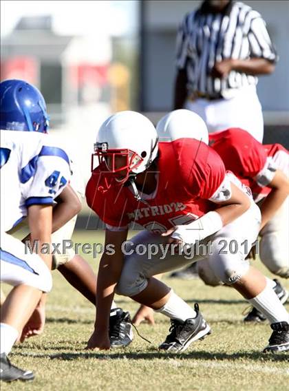 Thumbnail 3 in Goose Creek Memorial vs Barbers Hill photogallery.
