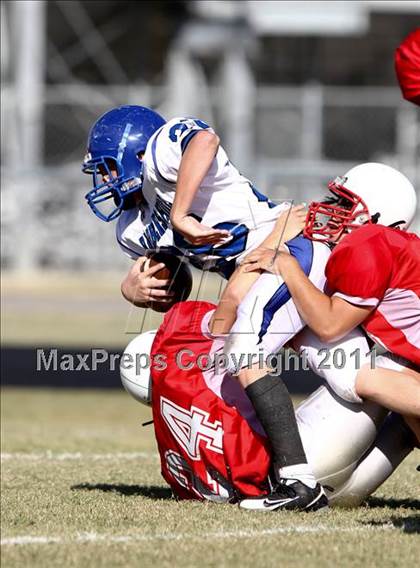 Thumbnail 3 in Goose Creek Memorial vs Barbers Hill photogallery.