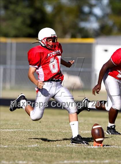 Thumbnail 1 in Goose Creek Memorial vs Barbers Hill photogallery.