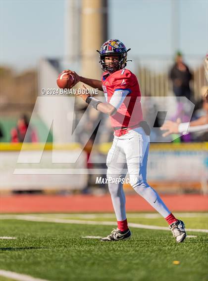 Thumbnail 2 in Touchstone Energy Bowl photogallery.