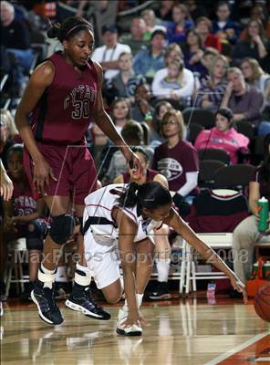 Thumbnail 3 in Cy-Fair vs. Wagner (UIL 5A Semifinals) photogallery.