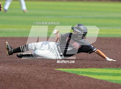 Thumbnail 3 in Rio Hondo Prep vs Flintridge Prep photogallery.