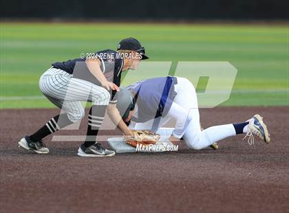 Thumbnail 1 in Rio Hondo Prep vs Flintridge Prep photogallery.