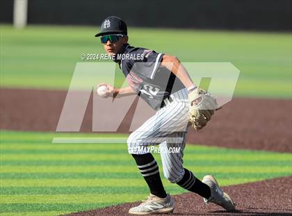 Thumbnail 1 in Rio Hondo Prep vs Flintridge Prep photogallery.