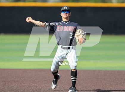 Thumbnail 1 in Rio Hondo Prep vs Flintridge Prep photogallery.