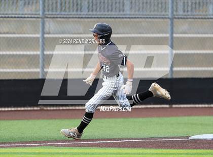 Thumbnail 2 in Rio Hondo Prep vs Flintridge Prep photogallery.