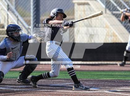 Thumbnail 2 in Rio Hondo Prep vs Flintridge Prep photogallery.