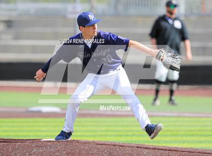 Thumbnail 3 in Rio Hondo Prep vs Flintridge Prep photogallery.