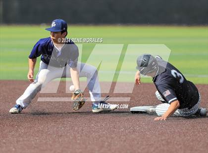 Thumbnail 3 in Rio Hondo Prep vs Flintridge Prep photogallery.