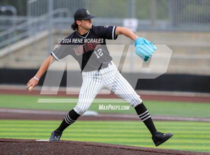 Thumbnail 3 in Rio Hondo Prep vs Flintridge Prep photogallery.