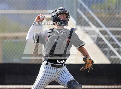 Thumbnail 2 in Rio Hondo Prep vs Flintridge Prep photogallery.