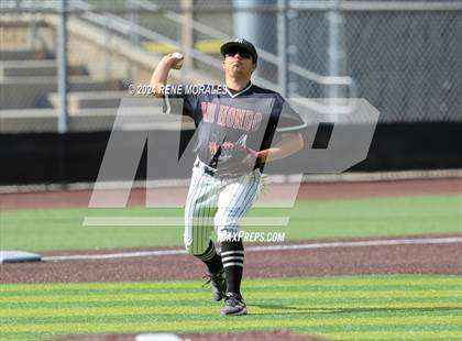 Thumbnail 1 in Rio Hondo Prep vs Flintridge Prep photogallery.
