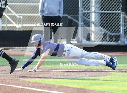 Thumbnail 1 in Rio Hondo Prep vs Flintridge Prep photogallery.