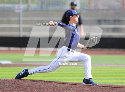 Thumbnail 1 in Rio Hondo Prep vs Flintridge Prep photogallery.
