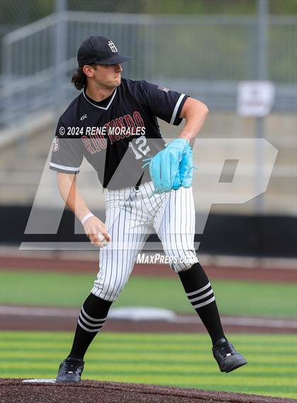 Thumbnail 1 in Rio Hondo Prep vs Flintridge Prep photogallery.