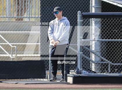 Thumbnail 2 in Rio Hondo Prep vs Flintridge Prep photogallery.