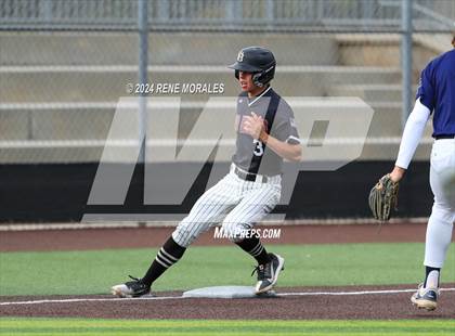Thumbnail 1 in Rio Hondo Prep vs Flintridge Prep photogallery.
